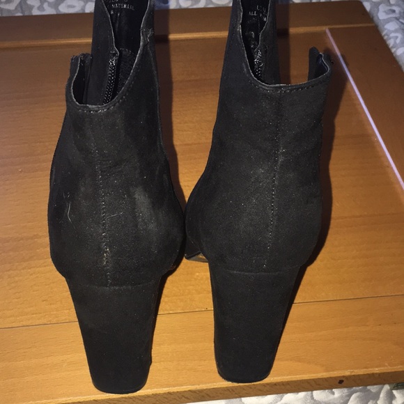 Black booties size 6. Like new. - Picture 3 of 3